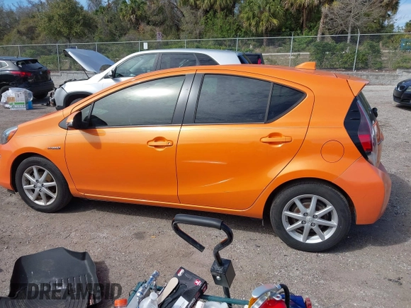 2015 Toyota Prius One with VIN JTDKDTB35F1095924, listed as a IAAI auction lot 41680646 with 59,371 mi miles and . Bid and sale history available at carsss.com. Image 14.