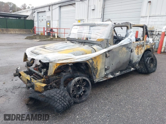 2015 Jeep Wrangler Unlimited Sahara with VIN 1C4HJWEG3FL764361, listed as a IAAI auction lot 41933051 with 80,200 mi miles. Bid and sale history available at carsss.com. Image 2.