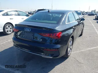 2023 Audi A3 Premium z VIN WAUAUDGY1PA037278, wystawiony jako IAAI lot #41840193 z przebiegiem 16 008 mil mil oraz . Historia ofert i sprzedaży dostępna na DreamBid. Obrazek 4.