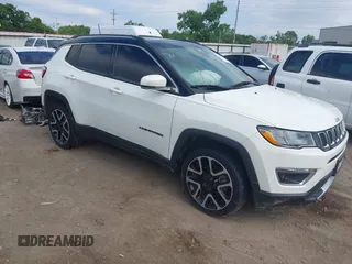 2018 Jeep Compass Limited with VIN 3C4NJDCBXJT298469, listed as a IAAI auction lot 42393665 with 61,589 mi miles and . Bid and sale history available at DreamBid. Image 1.