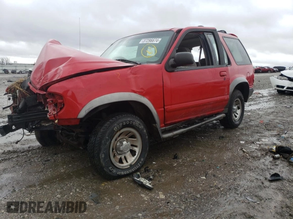 1999 Ford Explorer z VIN 1FMYU22E4XUC00826, wystawiony jako Copart lot #37296674 z przebiegiem 228 735 mil mil oraz Szkoda całkowita • Salvage title. Historia ofert i sprzedaży dostępna na DreamBid. Obrazek 1.