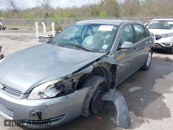 2008 Chevrolet Impala LS z VIN 2G1WB58K081266151, wystawiony jako IAAI lot #41824533 z przebiegiem 151 039 mil mil oraz . Historia ofert i sprzedaży dostępna na DreamBid. Obrazek 6.