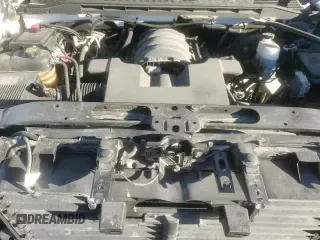 2018 GMC Sierra 1500 Denali z VIN 3GTU2PEJ1JG515852, wystawiony jako Copart lot #87215575 z przebiegiem 85 000 mil mil oraz Szkoda całkowita • Salvage title. Historia ofert i sprzedaży dostępna na DreamBid. Obrazek 13.