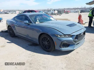 2024 Ford Mustang GT with VIN 1FA6P8CF0R5421629, listed as a IAAI auction lot 41642393 with 18,478 mi miles and . Bid and sale history available at DreamBid. Image 1.
