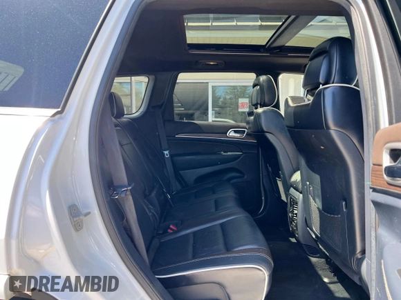 2014 Jeep Cherokee with VIN 1C4RJFCC4EC518425, listed as a Copart auction lot 55114455 with 205,949 mi miles and Clean title. Bid and sale history available at DreamBid. Image 6.