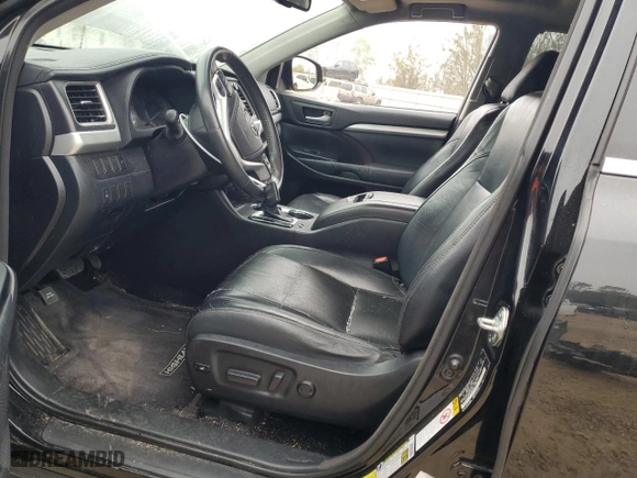 2014 Toyota Highlander XLE with VIN 5TDKKRFH0ES024775, listed as a Copart auction lot 48034365 with 98,104 mi miles and Clean Title. Bid and sale history available at carsss.com. Image 7.