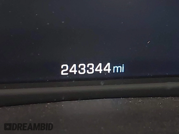 2014 Chevrolet Silverado 1500 LT with VIN 3GCPCREC1EG131664, listed as a IAAI auction lot 41749621 with 243,344 mi miles. Bid and sale history available at carsss.com. Image 7.