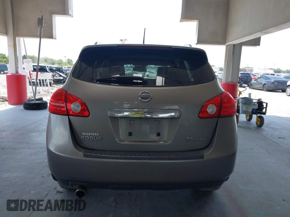 2012 Nissan Rogue S z VIN JN8AS5MV8CW400492, wystawiony jako IAAI lot #42133478 z przebiegiem 161 601 mil mil oraz . Historia ofert i sprzedaży dostępna na DreamBid. Obrazek 16.