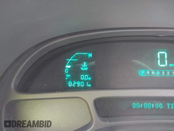 2000 Cadillac DeVille z VIN 1G6KD54Y5YU317015, wystawiony jako IAAI lot #42441249 z przebiegiem 82 901 mil mil oraz . Historia ofert i sprzedaży dostępna na DreamBid. Obrazek 7.