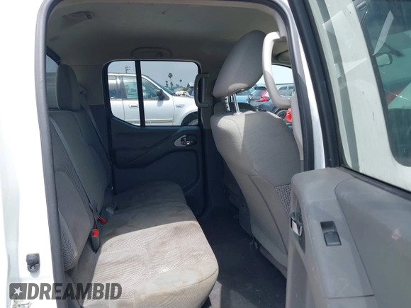 2019 Nissan Frontier SV with VIN 1N6AD0ER8KN789257, listed as a IAAI auction lot 42559278 with 105,322 mi miles and . Bid and sale history available at DreamBid. Image 8.