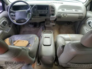 1995 Chevrolet Suburban with VIN 1GNGK16FXSJ380916, listed as a Copart auction lot 57666685 with 269,323 mi miles and Salvage title. Bid and sale history available at DreamBid. Image 8.