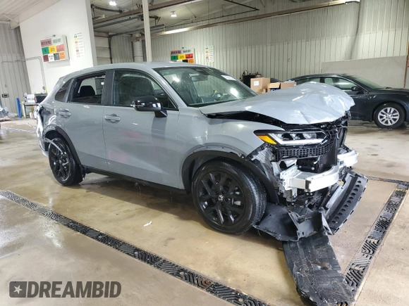 2024 Honda HR-V Sport z VIN 3CZRZ2H52RM707890, wystawiony jako Copart lot #56844355 z przebiegiem 17 432 mil mil oraz Szkoda całkowita • Salvage title. Historia ofert i sprzedaży dostępna na DreamBid. Obrazek 4.