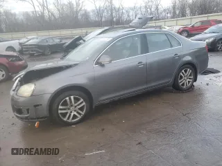 2005 Volkswagen Jetta 2.5L with VIN 3VWDF71K35M609044, listed as a Copart auction lot 87037794 with 156,404 mi miles and Salvage title. Bid and sale history available at DreamBid. Image 1.