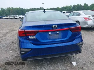 2020 Kia Forte LXS z VIN 3KPF24AD6LE170744, wystawiony jako IAAI lot #42294747 z przebiegiem 67 854 mil mil oraz . Historia ofert i sprzedaży dostępna na DreamBid. Obrazek 16.