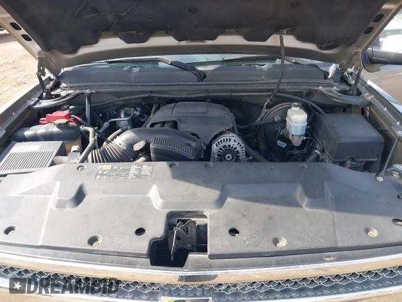 2013 Chevrolet Silverado 1500 LT with VIN 3GCPCSE04DG133517, listed as a IAAI auction lot 41580539 with 126,310 mi miles and . Bid and sale history available at DreamBid. Image 10.