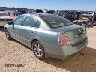 2005 Nissan Altima 2.5 S with VIN 1N4AL11D05N404581, listed as a IAAI auction lot 41721045 with 92,914 mi miles. Bid and sale history available at carsss.com. Image 3.
