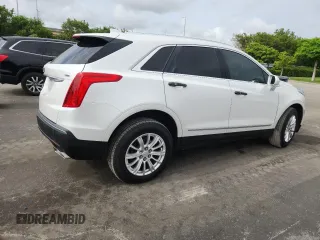 2018 Cadillac XT5 FWD with VIN 1GYKNARSXJZ153562, listed as a Copart auction lot 60137185 with 49,425 mi miles and Clean title. Bid and sale history available at DreamBid. Image 3.