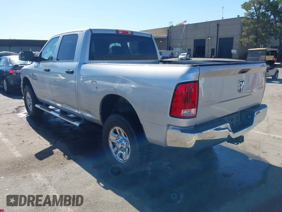 2014 Ram 2500 Tradesman с VIN 3C6UR5CL6EG224457, выставлен на аукционе IAAI как лот 42333288 с пробегом 77 359 миль миль и . История ставок и продаж доступна на DreamBid. Изображение 3.