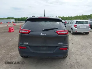 2017 Jeep Cherokee Latitude with VIN 1C4PJMCBXHW515628, listed as a IAAI auction lot 42295318 with 88,923 mi miles and . Bid and sale history available at DreamBid. Image 17.