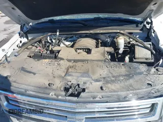 2016 Chevrolet Tahoe LTZ z VIN 1GNSKCKC0GR214110, wystawiony jako IAAI lot #41680822 z przebiegiem 60 271 mil mil oraz . Historia ofert i sprzedaży dostępna na DreamBid. Obrazek 10.