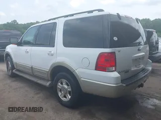 2006 Ford Expedition Eddie Bauer z VIN 1FMFU17596LA05562, wystawiony jako IAAI lot #42294772 z przebiegiem 255 890 mil mil oraz . Historia ofert i sprzedaży dostępna na DreamBid. Obrazek 3.