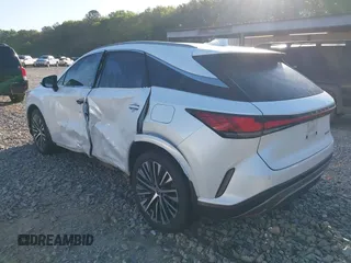 2023 Lexus RX 350 z VIN JTJCHMAA7P2002716, wystawiony jako IAAI lot #42043659 z przebiegiem 49 209 mil mil oraz . Historia ofert i sprzedaży dostępna na DreamBid. Obrazek 3.