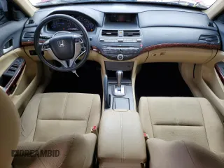2010 Honda Crosstour EX z VIN 5J6TF1H33AL012069, wystawiony jako Copart lot #87661445 z przebiegiem 167 408 mil mil oraz Szkody całkowita. Historia ofert i sprzedaży dostępna na DreamBid. Obrazek 8.