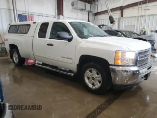 2012 Chevrolet Silverado 1500 LT with VIN 1GCRKSE00CZ342859, listed as a Copart auction lot 54520225 with 105,401 mi miles and Non Repairable. Bid and sale history available at DreamBid. Image 4.