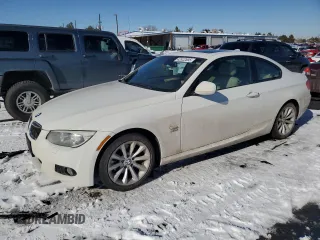 2013 BMW 3 Series 328i xDrive with VIN WBAKF3C5XDJ385306, listed as a Copart auction lot 42422655 with 124,352 mi miles and Salvage Title. Bid and sale history available at carsss.com. Image 1.