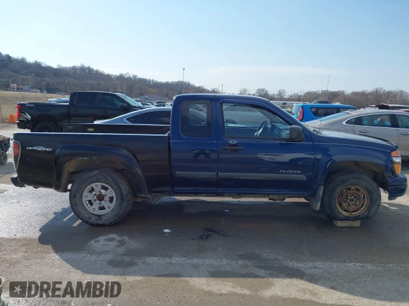 2004 Chevrolet Colorado LS Z71 with VIN 1GCDT196048188709, listed as a IAAI auction lot 41685930 with 153,673 mi miles. Bid and sale history available at carsss.com. Image 14.
