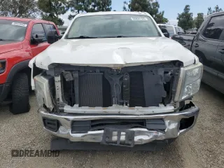 2017 Nissan Titan with VIN 1N6AA1R9XHN528052, listed as a Copart auction lot 55834165 with 183,802 mi miles and Salvage title. Bid and sale history available at DreamBid. Image 5.