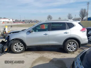 2015 Nissan Rogue SL with VIN 5N1AT2MT7FC877986, listed as a IAAI auction lot 41777704 with 130,537 mi miles. Bid and sale history available at carsss.com. Image 14.