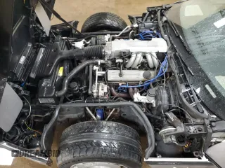 1986 Chevrolet Corvette z VIN 1G1YY0783G5107122, wystawiony jako Copart lot #54137435 z przebiegiem 154 656 mil mil oraz Czysty tytuł • Clean title. Historia ofert i sprzedaży dostępna na DreamBid. Obrazek 11.