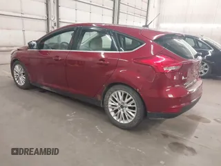 2015 Ford Focus Titanium с VIN 1FADP3N20FL220681, выставлен на аукционе IAAI как лот 42147480 с пробегом 118 778 миль миль и . История ставок и продаж доступна на DreamBid. Изображение 3.