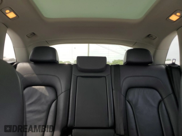 2017 Audi Q5 Premium Plus z VIN WA1L2AFP5HA064360, wystawiony jako Copart lot #60106935 z przebiegiem 169 124 mil mil oraz Szkoda całkowita • Salvage title. Historia ofert i sprzedaży dostępna na DreamBid. Obrazek 10.