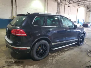 2016 Volkswagen Touareg Sport z VIN WVGEF9BP5GD011285, wystawiony jako Copart lot #47301835 z przebiegiem 179 652 mil mil oraz Czysty tytuł • Clean title. Historia ofert i sprzedaży dostępna na DreamBid. Obrazek 3.