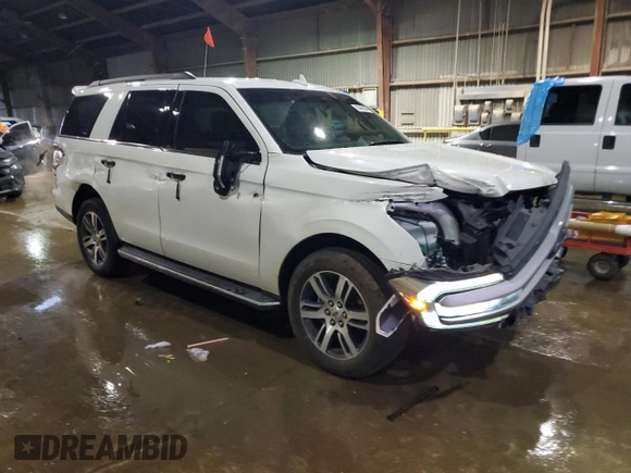 2023 Ford Expedition XLT with VIN 1FMJU1H88PEA00734, listed as a Copart auction lot 80466894 with 37,057 mi miles and Salvage Title. Bid and sale history available at carsss.com. Image 4.