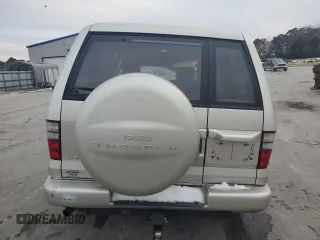 2000 Isuzu Trooper S with VIN JACDJ58X9Y7J18322, listed as a Copart auction lot 42444695 with 149,799 mi miles and Salvage title. Bid and sale history available at DreamBid. Image 6.