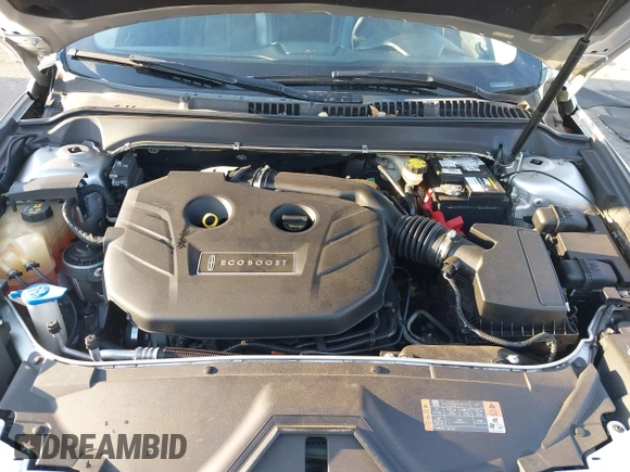 2014 Lincoln MKZ with VIN 3LN6L2G9XER824799, listed as a IAAI auction lot 41472656 with 148,582 mi miles. Bid and sale history available at carsss.com. Image 10.