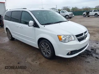 2017 Dodge Grand Caravan SXT with VIN 2C4RDGCG4HR662744, listed as a IAAI auction lot 41910753 with 73,060 mi miles and . Bid and sale history available at DreamBid. Image 1.