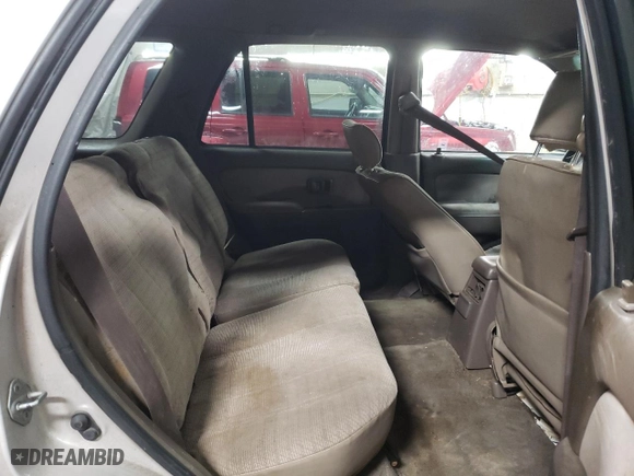 1997 Toyota 4Runner with VIN JT3GM84R1V0013930, listed as a Copart auction lot 88094155 with 359,343 mi miles and Salvage Title. Bid and sale history available at carsss.com. Image 10.