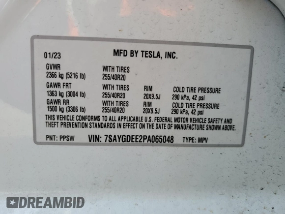 2023 Tesla Model Y Long Range z VIN 7SAYGDEE2PA065048, wystawiony jako Copart lot #48403655 z przebiegiem 56 553 mil mil oraz Szkoda całkowita • Salvage title. Historia ofert i sprzedaży dostępna na DreamBid. Obrazek 14.