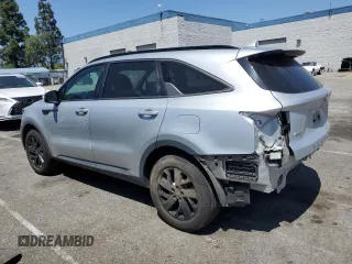 2021 Kia Sorento S with VIN 5XYRLDLC4MG038326, listed as a Copart auction lot 57798925 with 71,163 mi miles and Salvage title. Bid and sale history available at DreamBid. Image 2.