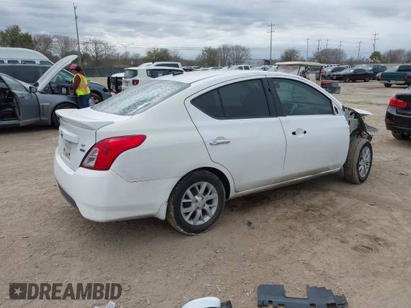 2017 Nissan Versa SL with VIN 3N1CN7AP3HL867848, listed as a IAAI auction lot 41681538 with 156,643 mi miles and . Bid and sale history available at DreamBid. Image 4.