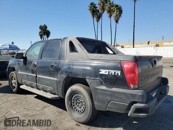 2002 Chevrolet Avalanche with VIN 3GNEC13T32G184641, listed as a Copart auction lot 73548844 with 183,307 mi miles and Salvage Title. Bid and sale history available at carsss.com. Image 2.
