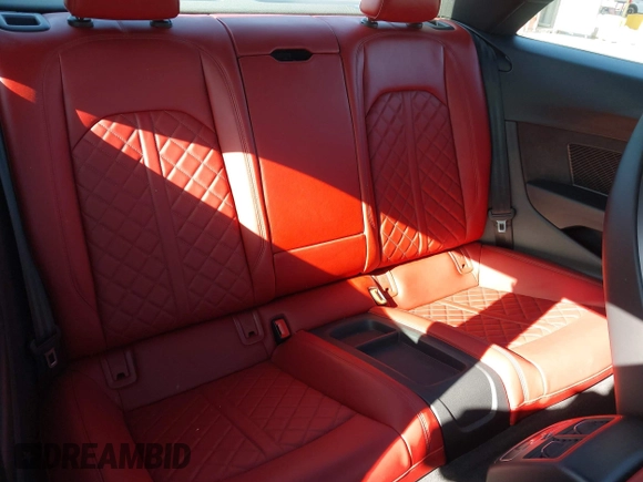 2019 Audi S5 Prestige z VIN WAUR4AF56KA058869, wystawiony jako IAAI lot #42239677 z przebiegiem 84 271 mil mil oraz . Historia ofert i sprzedaży dostępna na DreamBid. Obrazek 8.