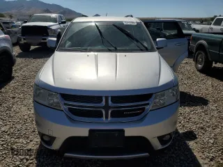 2012 Dodge Journey SXT with VIN 3C4PDDBG4CT289685, listed as a Copart auction lot 64132035 with 161,234 mi miles and Clean title. Bid and sale history available at DreamBid. Image 5.