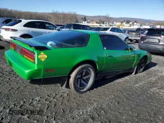 1991 Pontiac Firebird с VIN 1G2FS23T8ML227368, выставлен на аукционе Copart как лот 42231845 с пробегом 114 583 миль миль и Списание • Salvage title. История ставок и продаж доступна на DreamBid. Изображение 3.