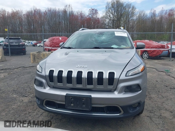 2016 Jeep Cherokee Limited with VIN 1C4PJMDS6GW252261, listed as a IAAI auction lot 42118550 with 164,846 mi miles and . Bid and sale history available at DreamBid. Image 12.