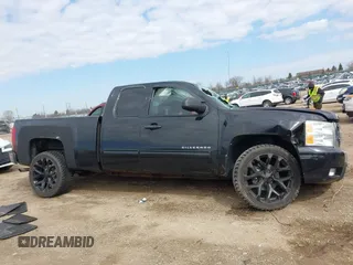 2011 Chevrolet Silverado 1500 LT with VIN 1GCRKSE36BZ449181, listed as a IAAI auction lot 41888125 with 206,286 mi miles and . Bid and sale history available at DreamBid. Image 13.